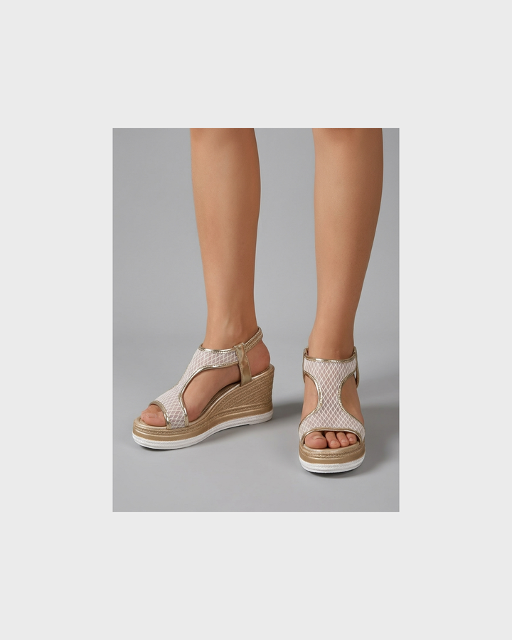 Gudrun Görlitz | Schicke Orthopädische Sandalen