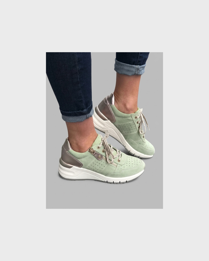 Helene Celle | Orthopädische Sneakers