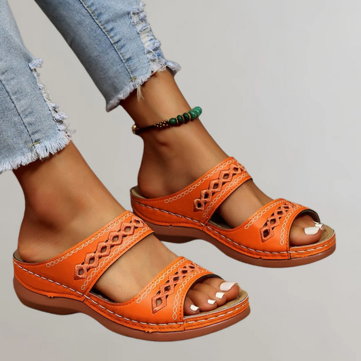 Amalia Stralsund | Elegante Orthopädische Sandalen in Rot