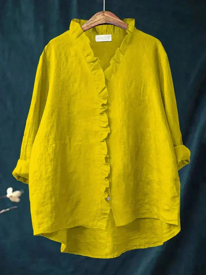 Luise Freiburg | Elegante Sommerbluse in Weiß
