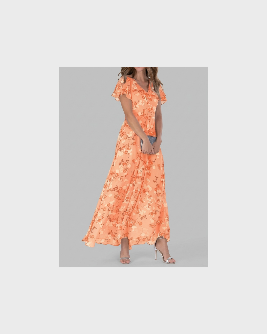 Isolde Trier | Elegantes und Fließendes Kleid mit Figurbetonendem Effekt