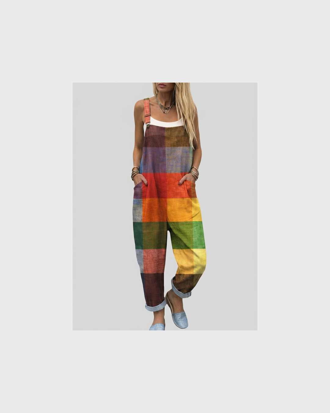 Johanna Quedlinburg | Bunte Latzhose im Patchwork-Look