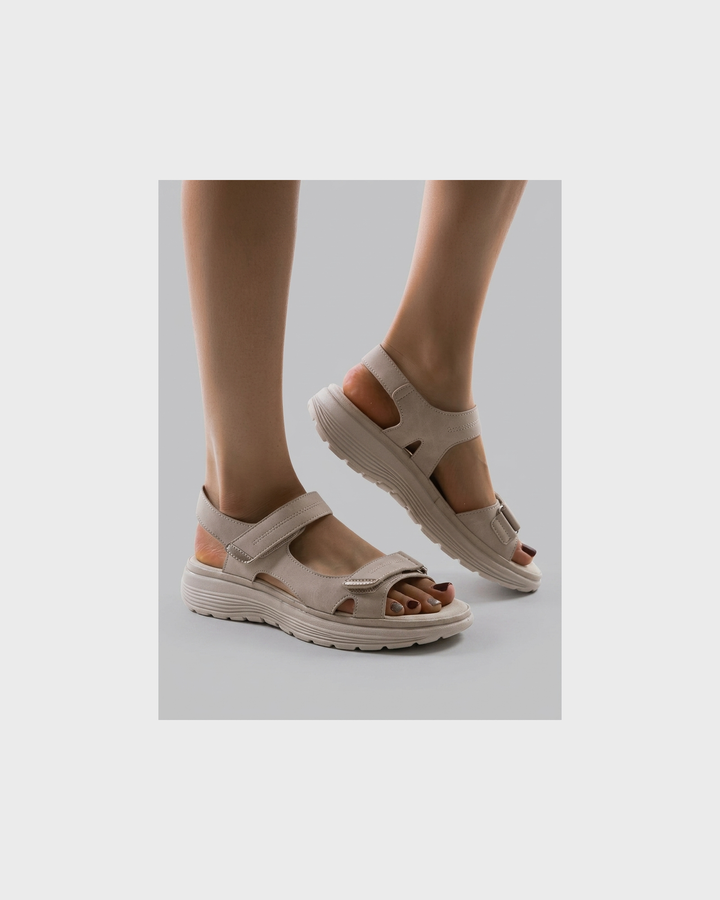 Karolina Ansbach | Sandalen mit Verstellbarem Riemen