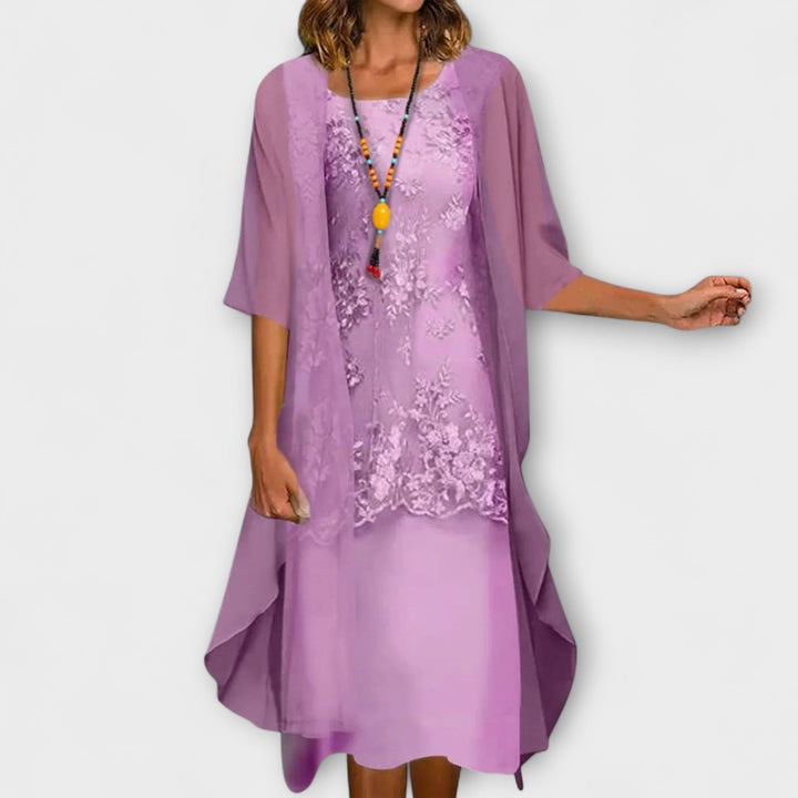 Isolde Celle | Elegantes Kleid in Himmelblau