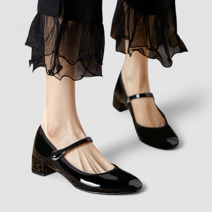 Adelheid Eisenach | Orthopädische Mary Jane Schuhe in Schwarz