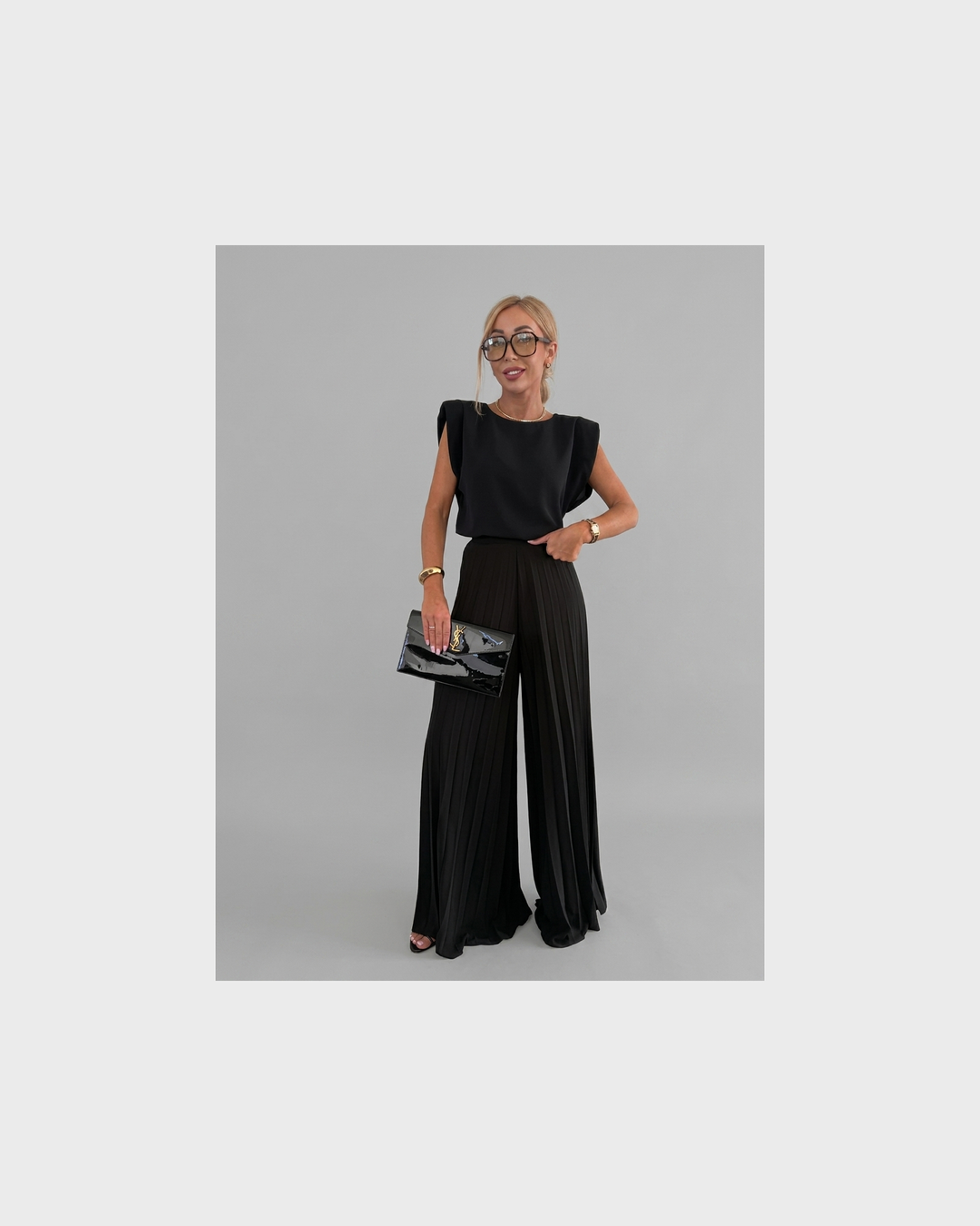 Matilda Bamberg | Elegantes Plissee-Ensemble