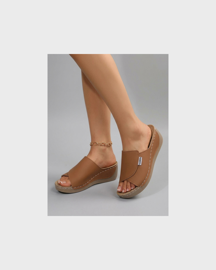 Ottilie Rüdesheim | Orthopädische Wedge-Sandalen