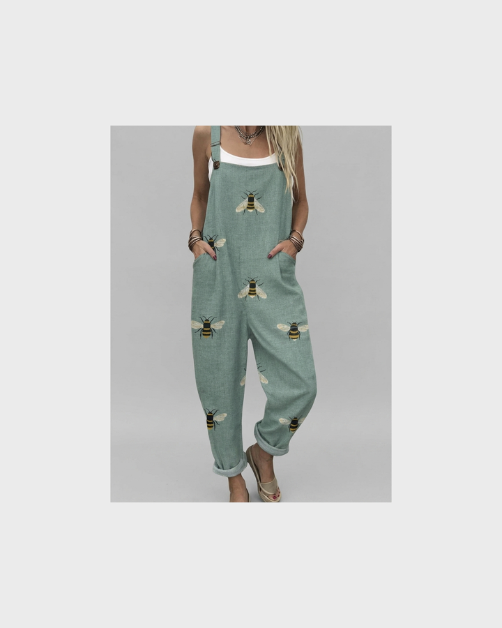 Rosalinde Celle | Latzhose mit Bienen-Print Salbeigrün