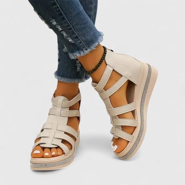 Clara Rüdesheim | Leichte Sandalen