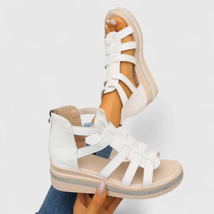 Clara Rüdesheim | Leichte Sandalen