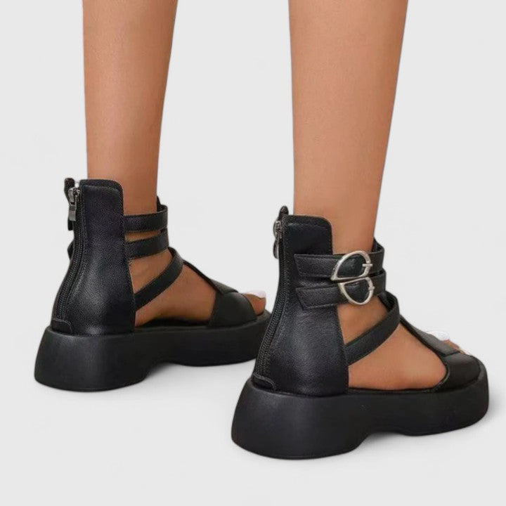 Karolina Münster | Orthopädische Sandalen in Schwarz