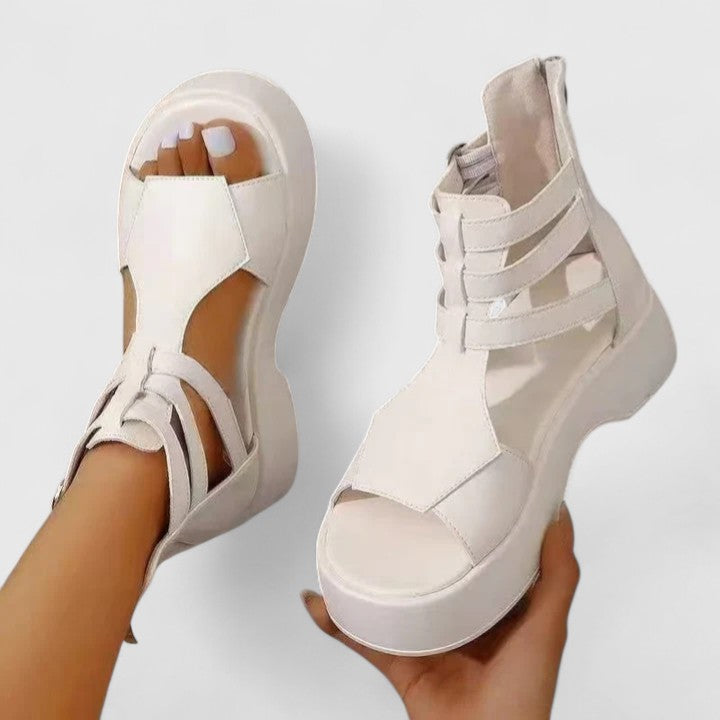 Karolina Münster | Orthopädische Sandalen in Schwarz